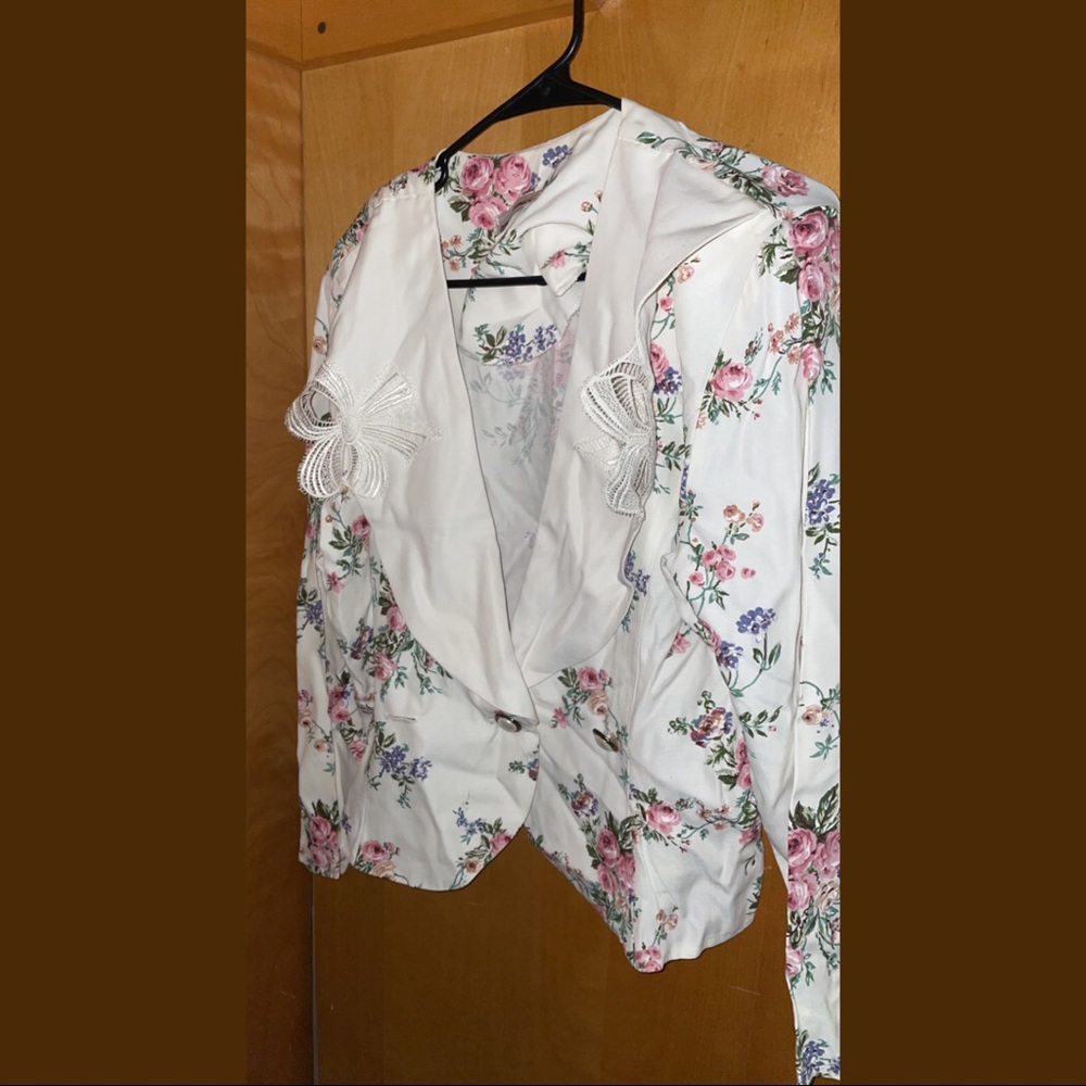 vintage Betsy’s Things top